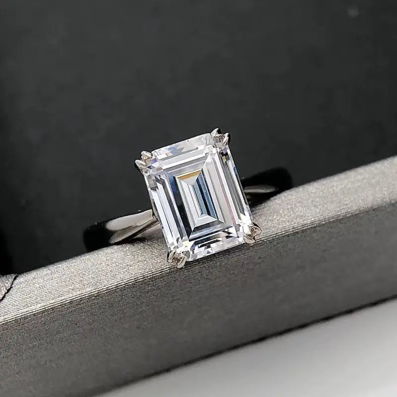 Luxury Moissanite Diamond Sterling Silver Ring